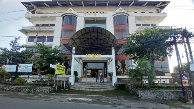Institut-Teknologi-Nasional-Yogyakarta-678x381-1