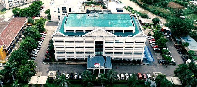 Kampus-President-University-678x300-1